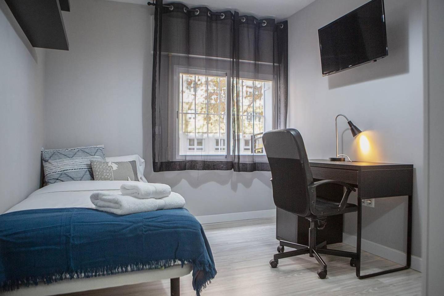 Lovely 3 Bedroom Apartment Next To Fuencarral Madrid Buitenkant foto